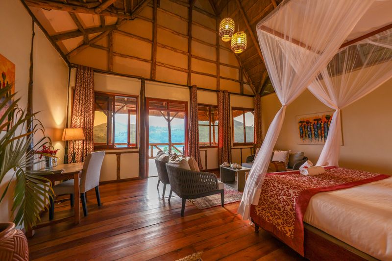 Crater Safari Lodge
