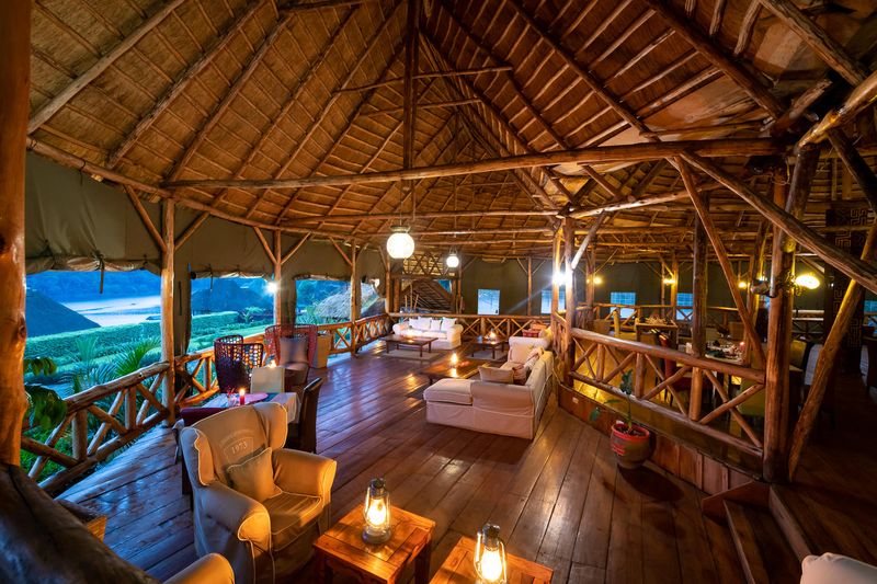 Crater Safari Lodge
