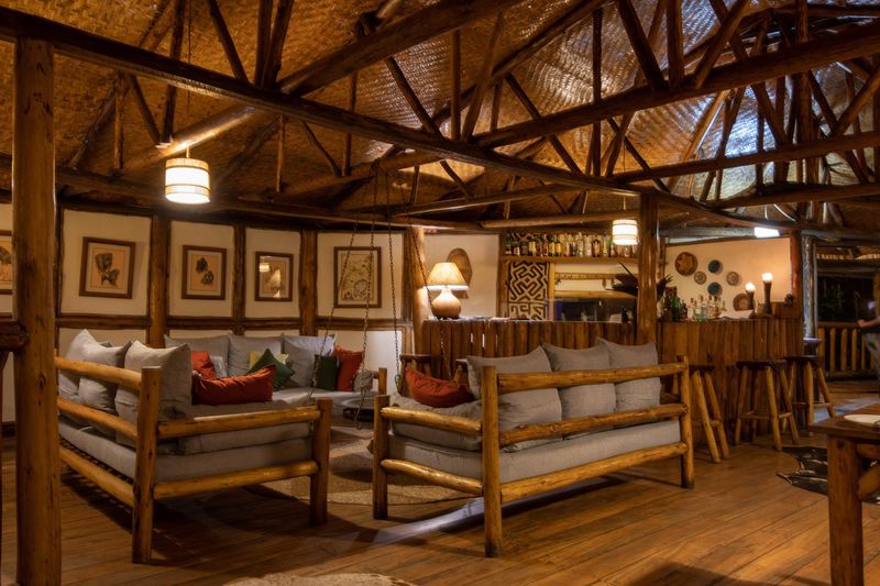 Buhoma Lodge