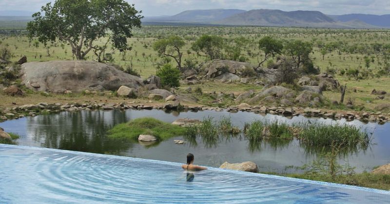 Four Seasons Safari Lodge