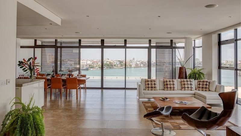 Hotel English Point Marina