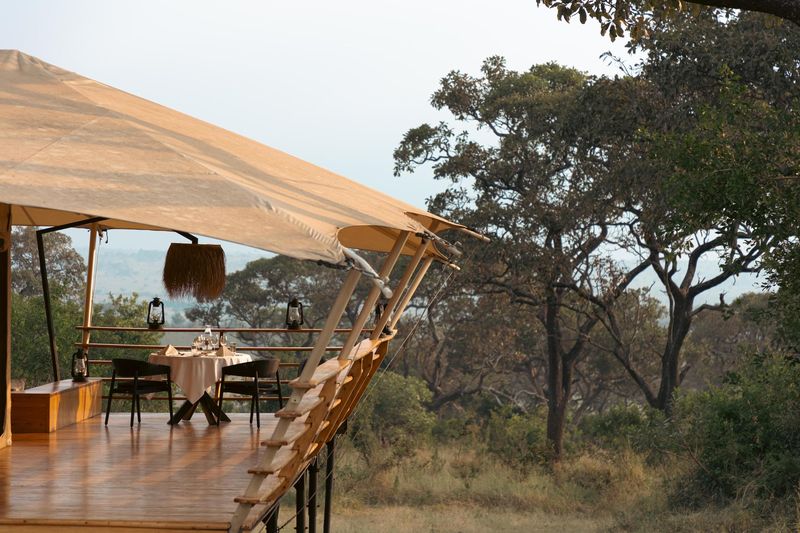 Serengeti Bush Tops Luxury Camp