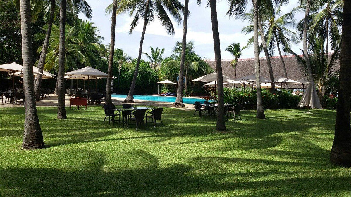 Voyager Beach Resort