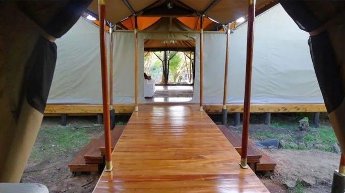 Mara Crossing Camp