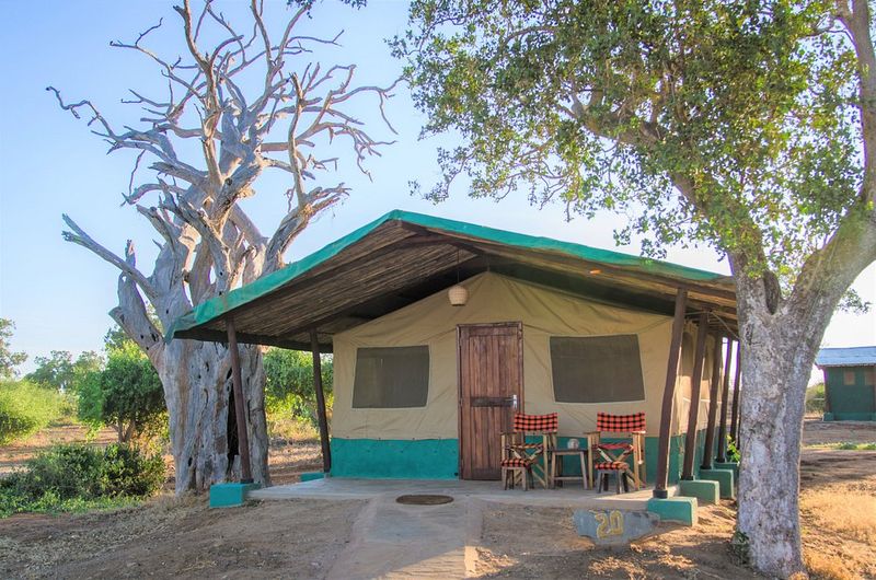 Sentrim Tsavo Camp