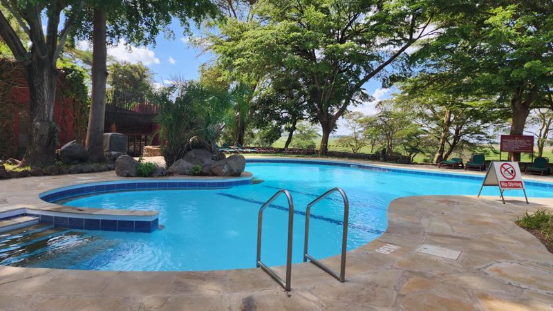 Amboseli Serena Safari Lodge