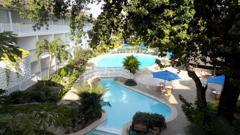 Travelers Beach Hotel and Club
