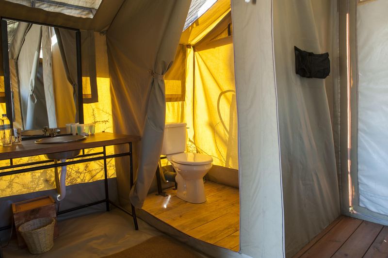 Serengeti Kati Kati Tented Camp