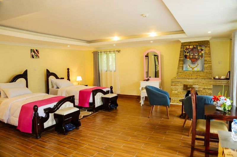 Ingagi Park View Lodge