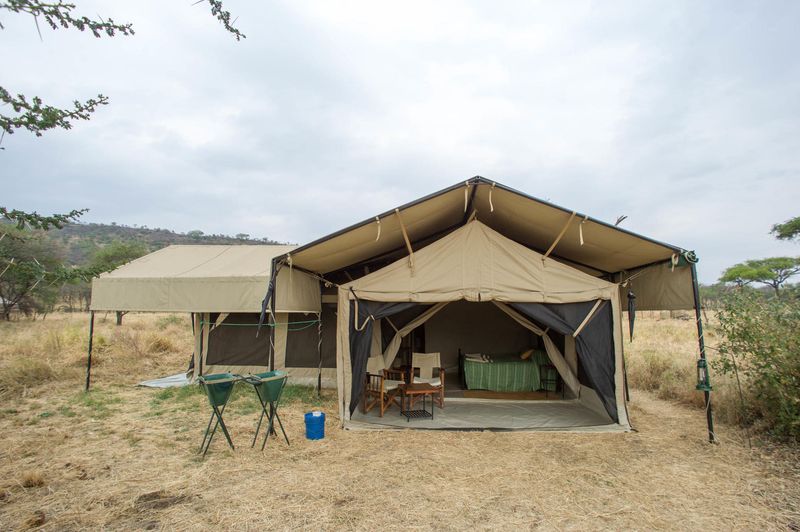 Serengeti Kati Kati Tented Camp